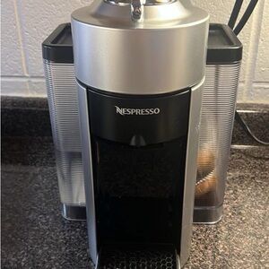 Nespresso VertuoPlus Coffee & Espresso Machine – Fully Working